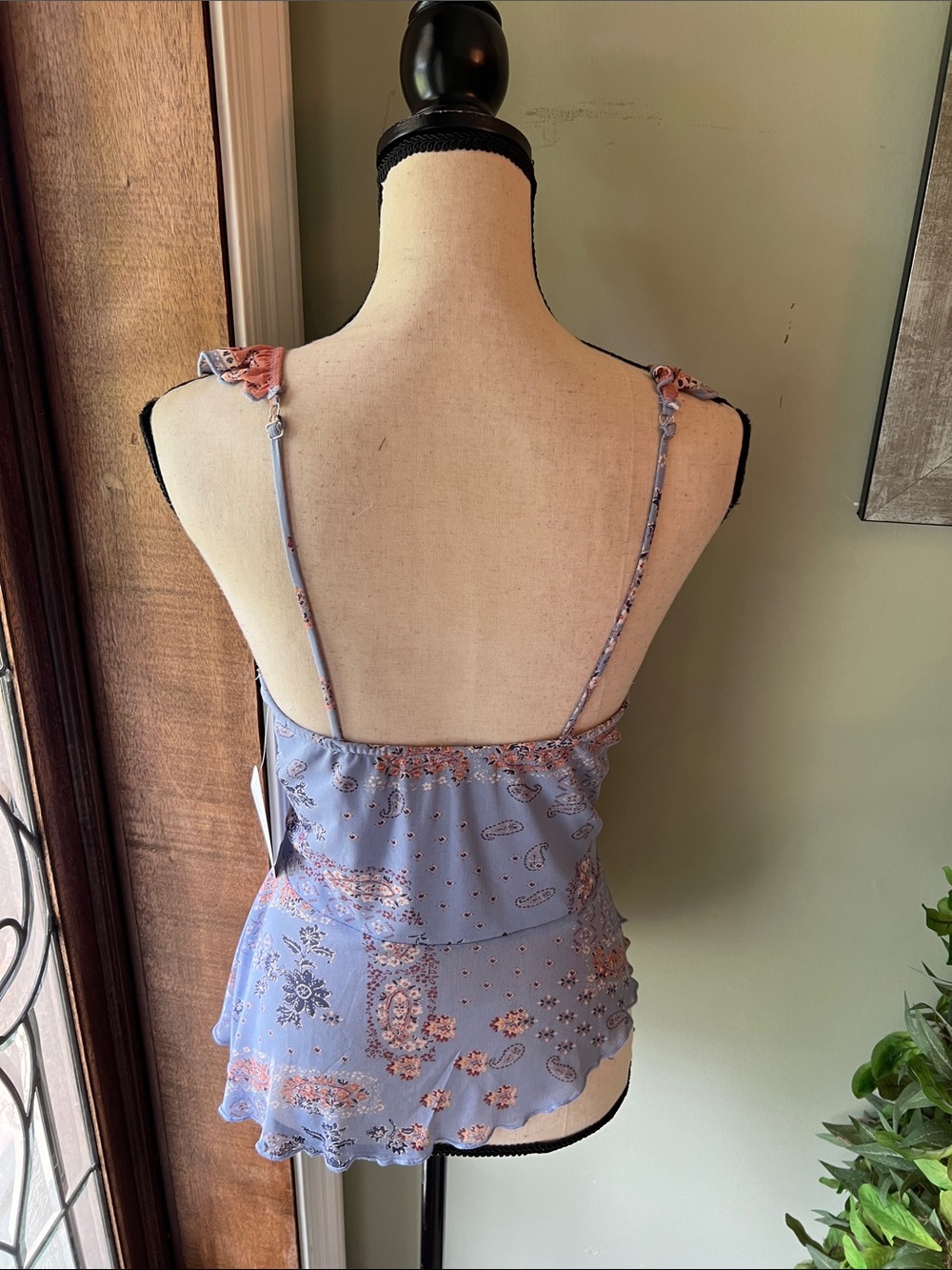 Light Blue Paisley Ruffle Tank Top - Picture 4 of 8